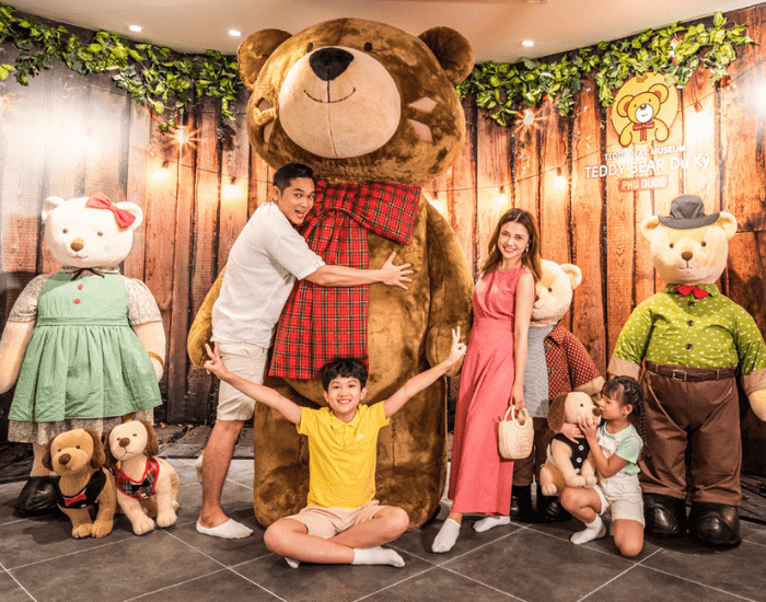 du lịch phú quốc 2023 - bảo tàng gấu teddy
